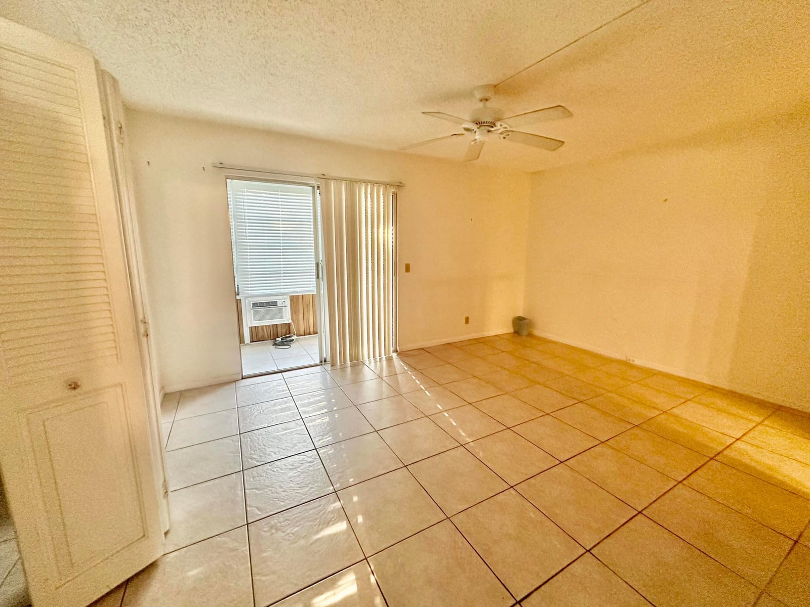 75 Farnham D, Deerfield Beach, FL 33442 photo 16