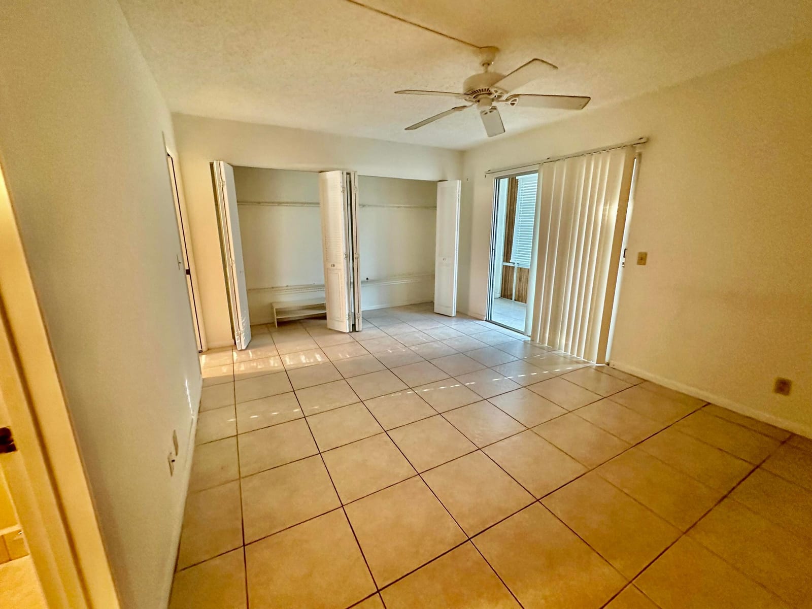 75 Farnham D, Deerfield Beach, FL 33442 photo 17