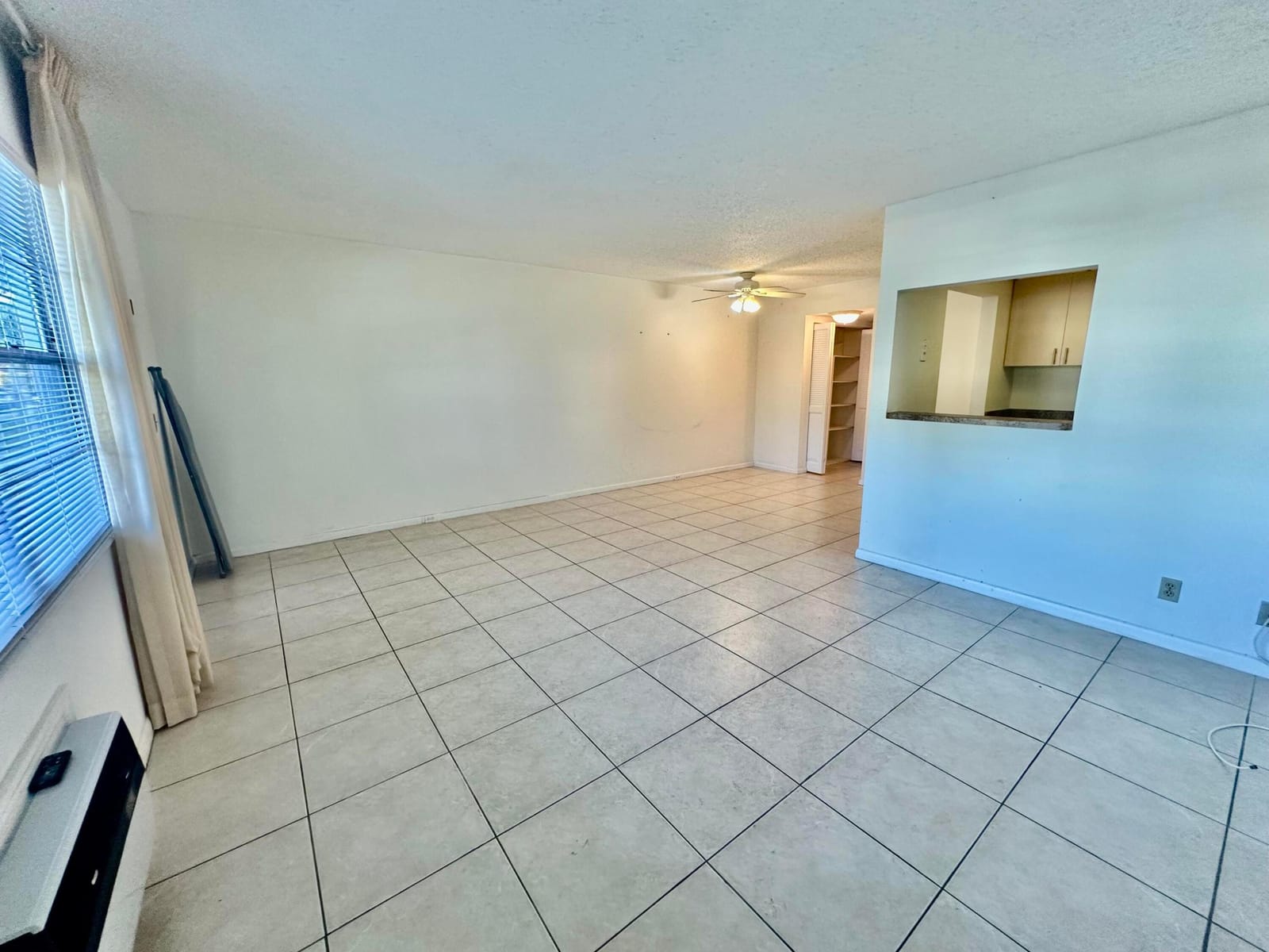 75 Farnham D — photo 8