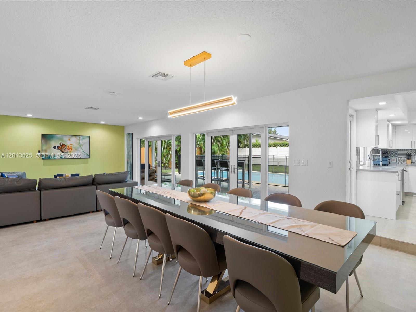3721 N 55th Avenue, Hollywood, FL 33021, Hollywood