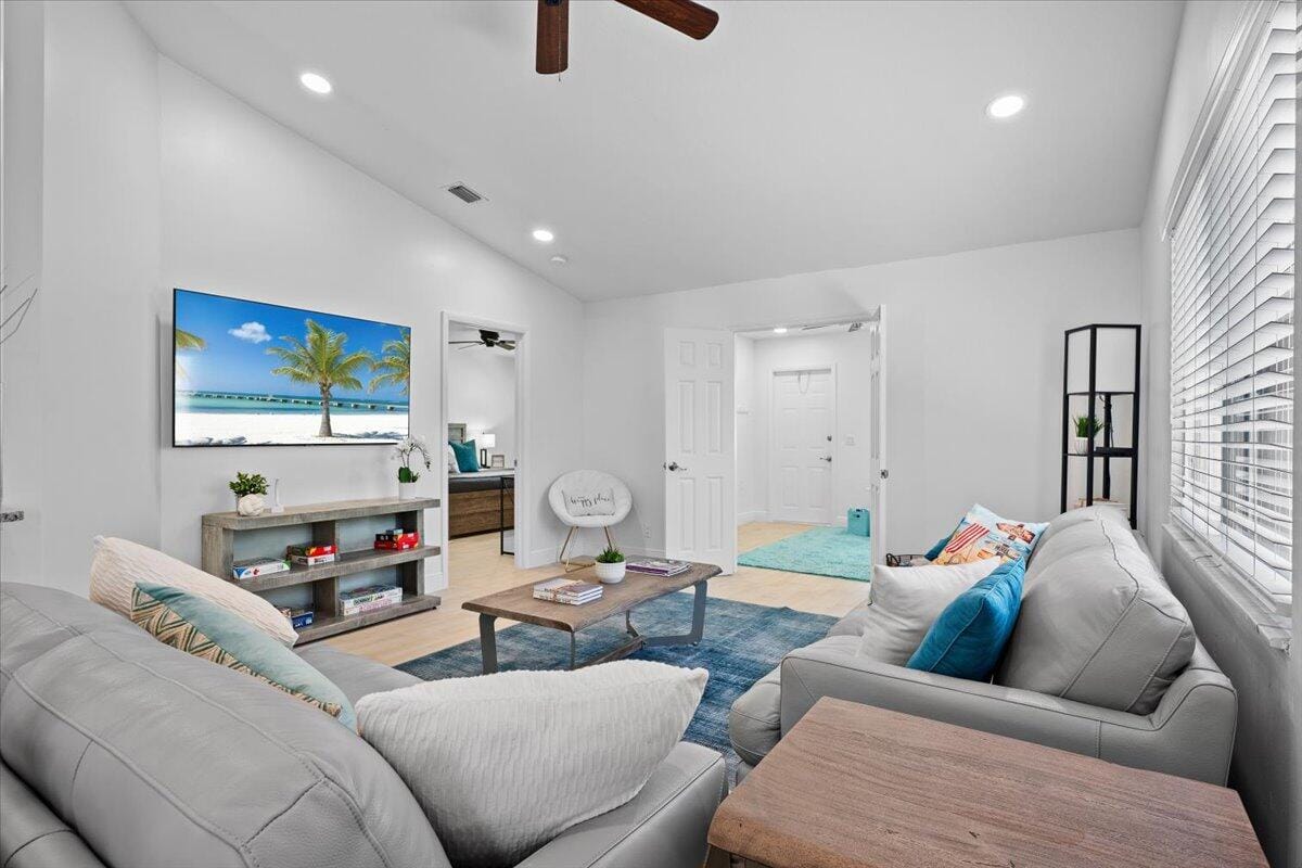 6075 Francis Street, Jupiter, FL 33458 photo 9