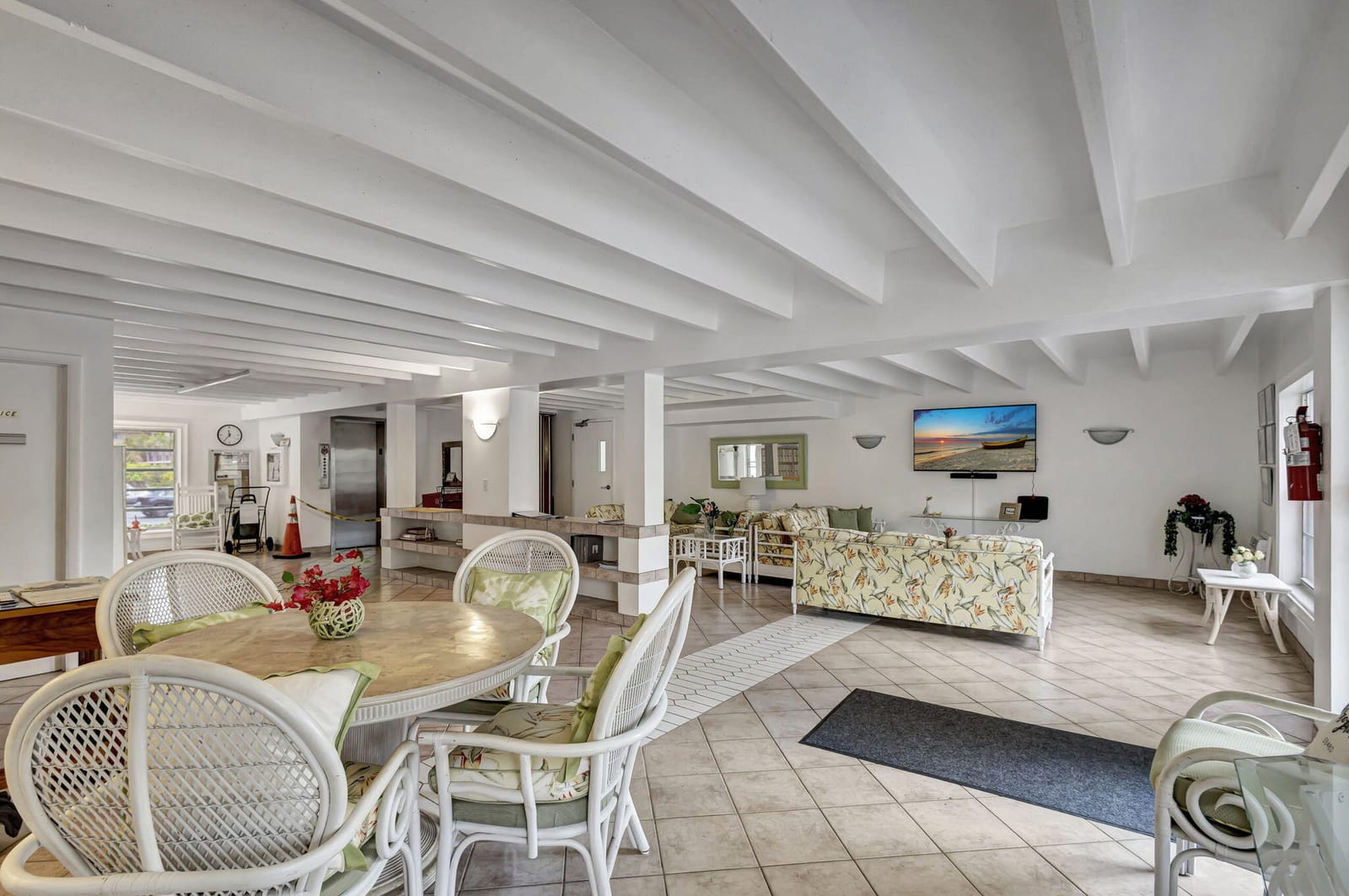 4001 S Ocean Boulevard 114, South Palm Beach, FL 33480 photo 12