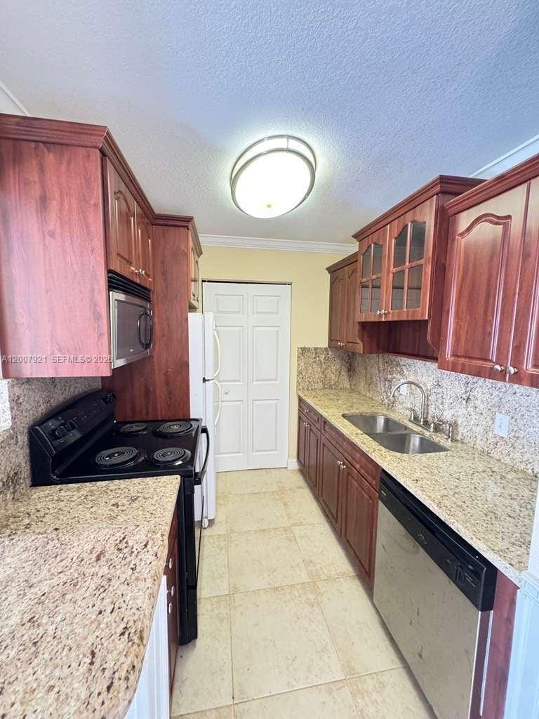 455 Alt 19 S 12, Palm Harbor, FL 34683 photo 14