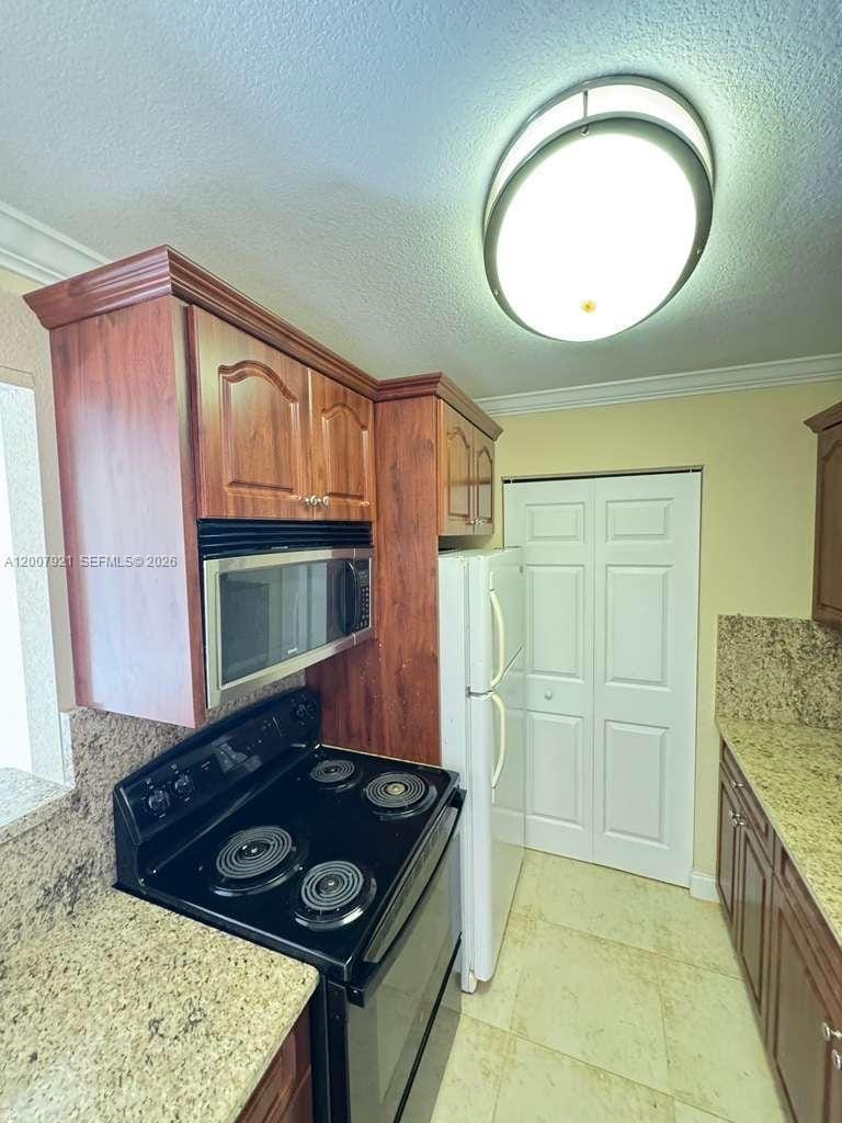 455 Alt 19 S 12, Palm Harbor, FL 34683 photo 16
