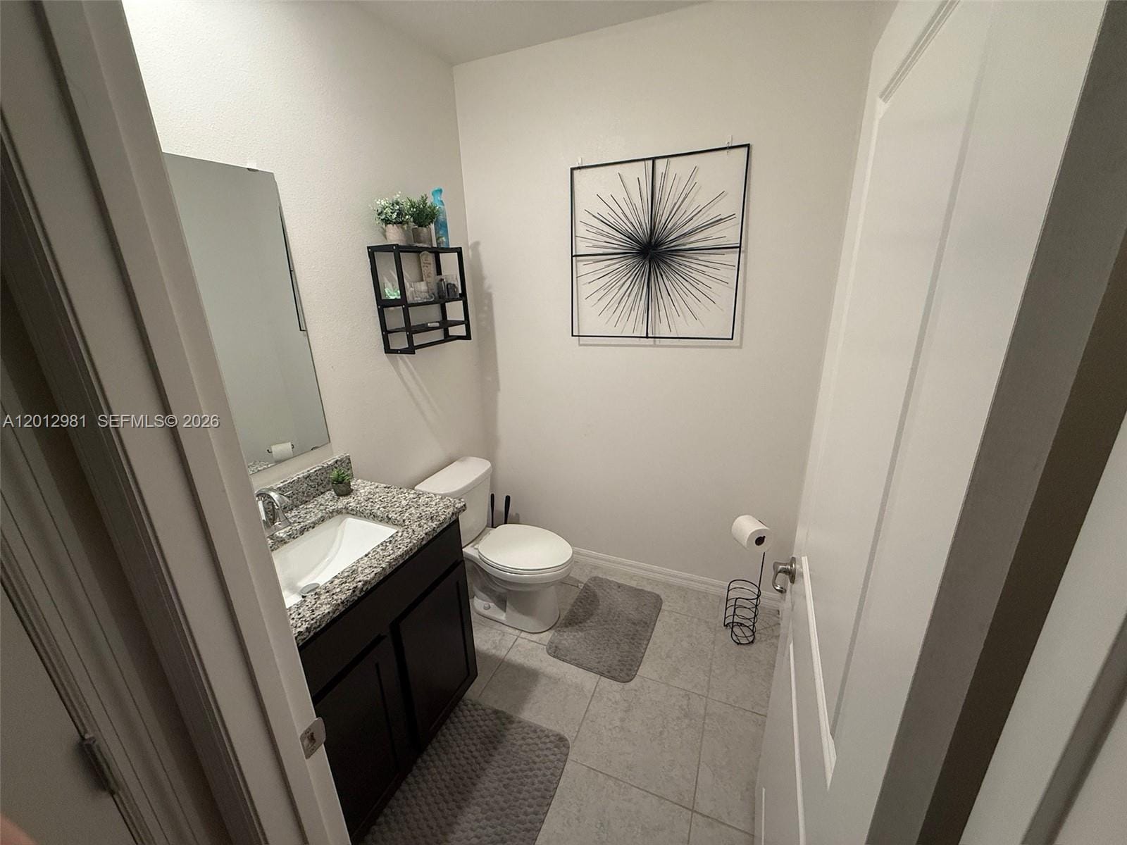 1557 SW Dycus Avenue — photo 5