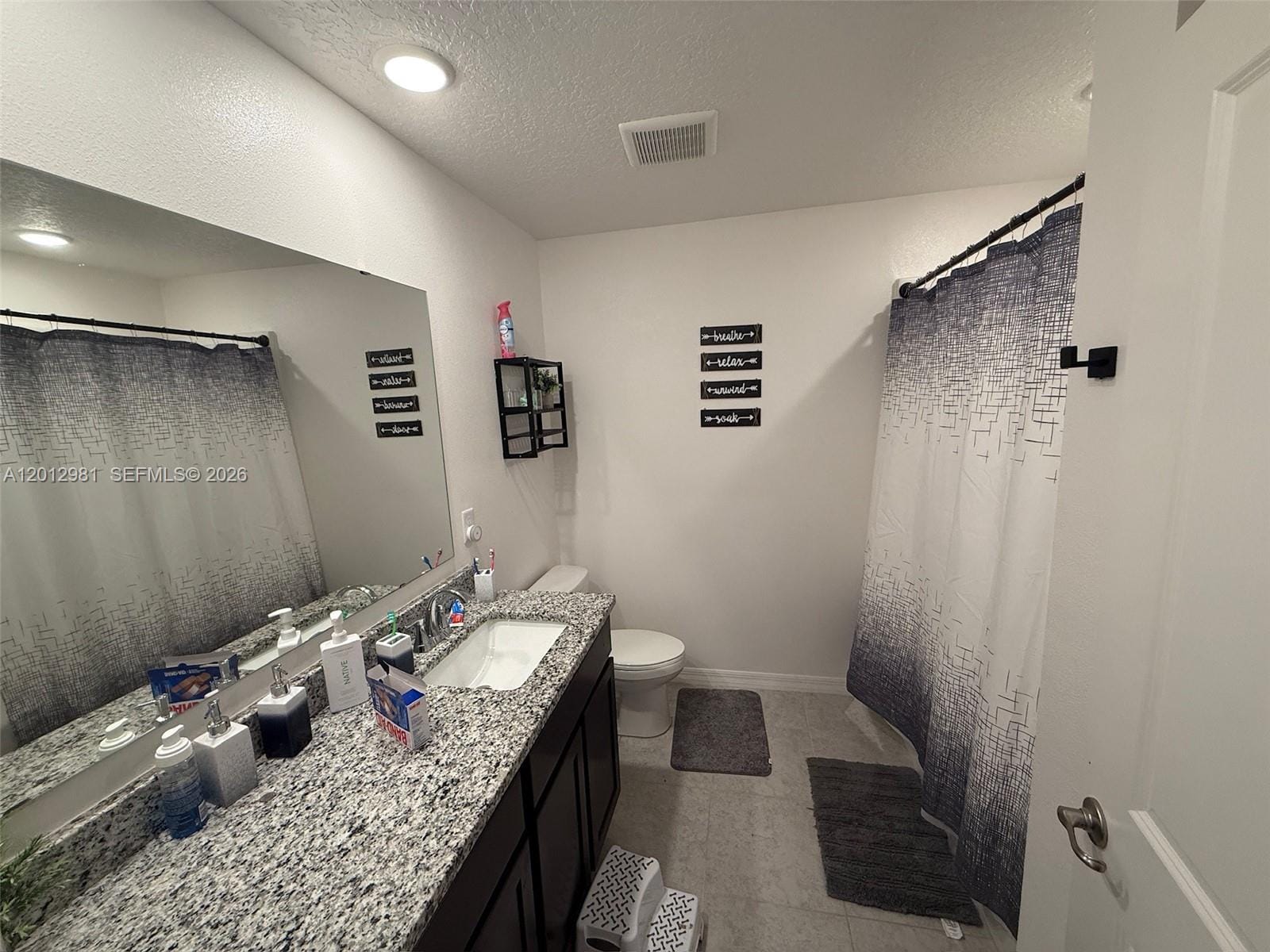 1557 SW Dycus Avenue — photo 8