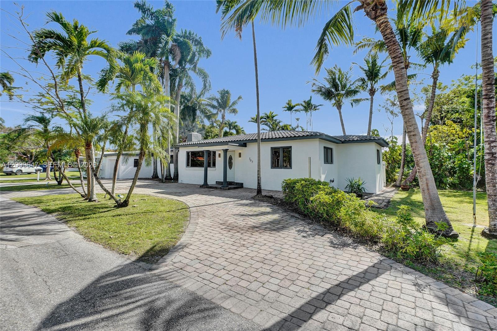 707 N 13 Avenue, Hollywood, FL 33019, Hollywood