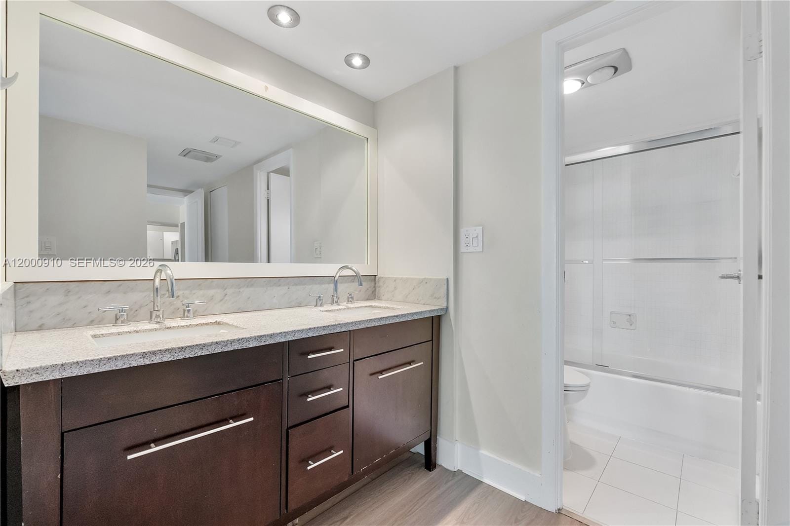 20335 W Country Club Drive 208, Aventura, FL 33180 photo 26