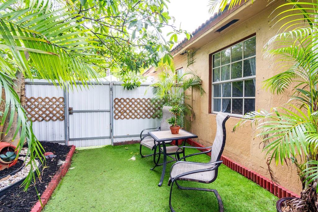 7411 W 33rd Avenue, Hialeah, FL 33018 photo 17