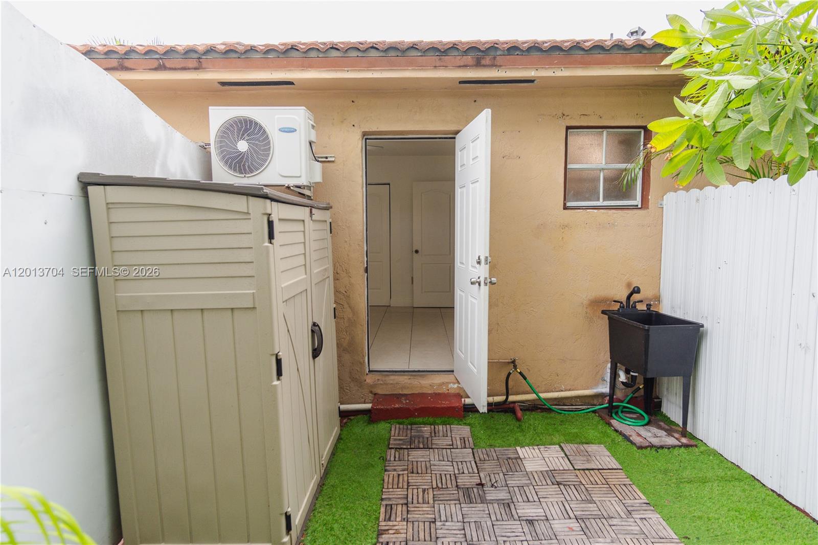 7411 W 33rd Avenue, Hialeah, FL 33018 photo 8