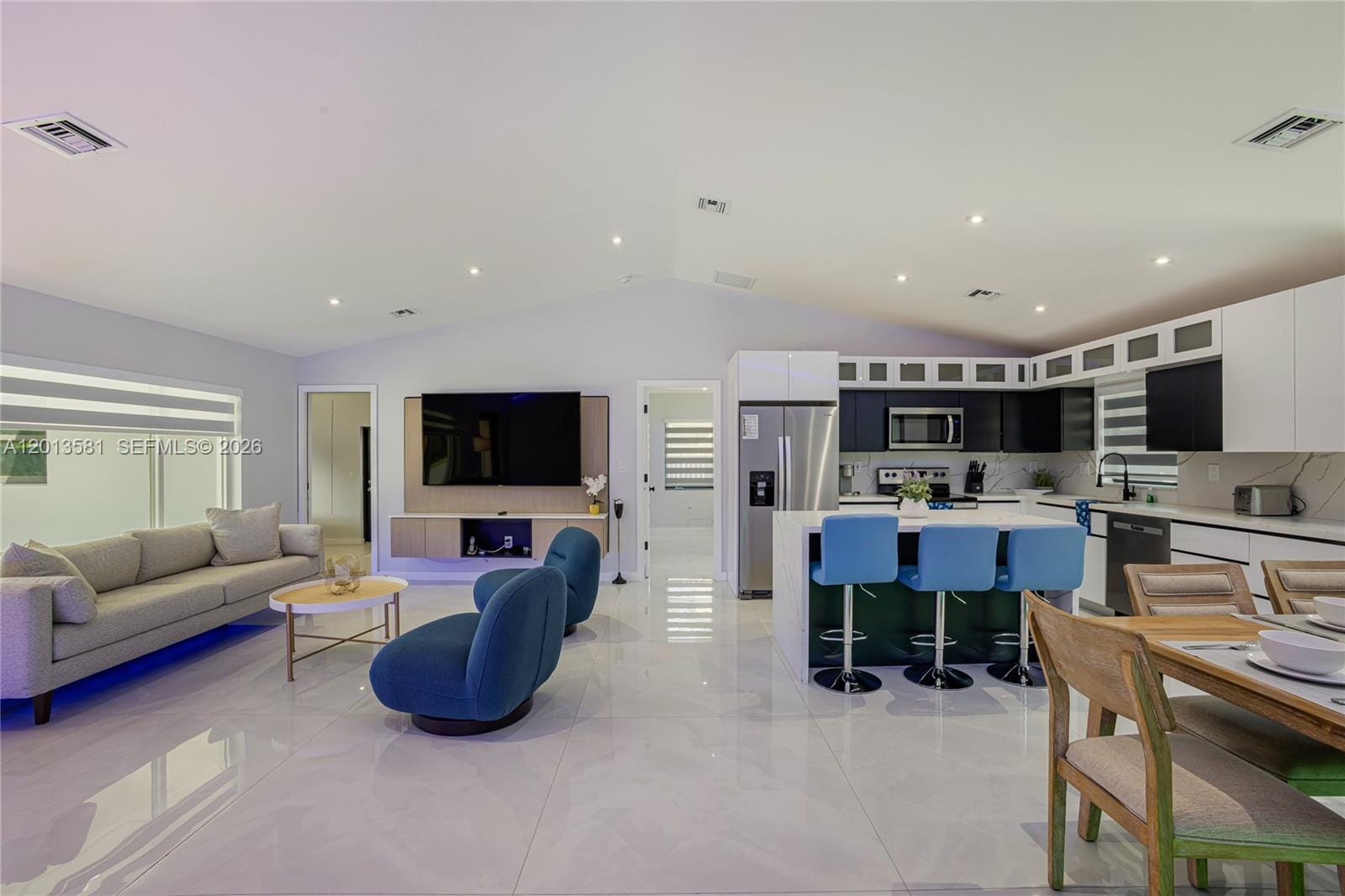 2406 Gulfstream Lane, Fort Lauderdale, FL 33312 photo 12