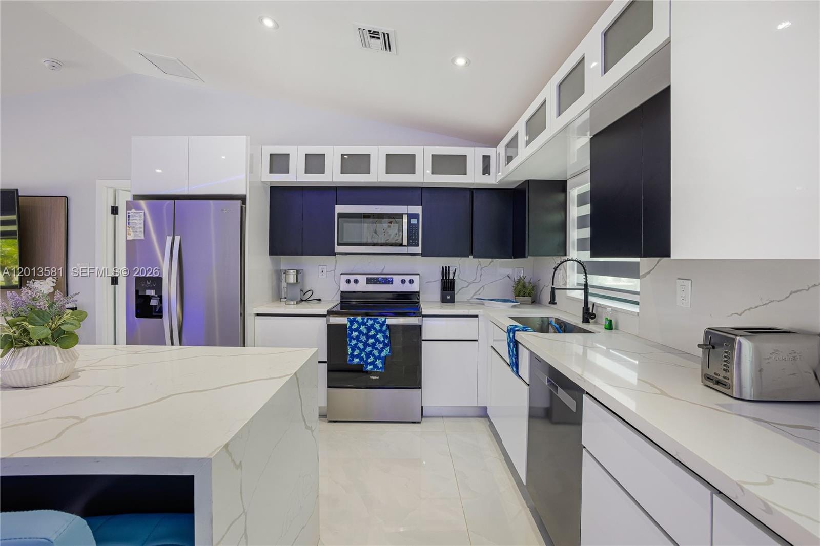 2406 Gulfstream Lane, Fort Lauderdale, FL 33312 photo 14