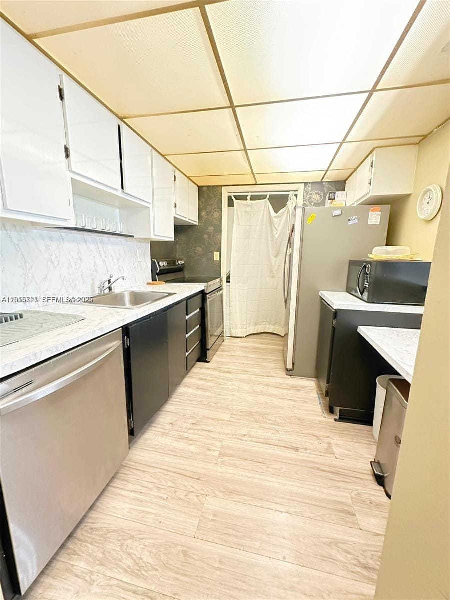 240 Lakeview Drive 212 — photo 4