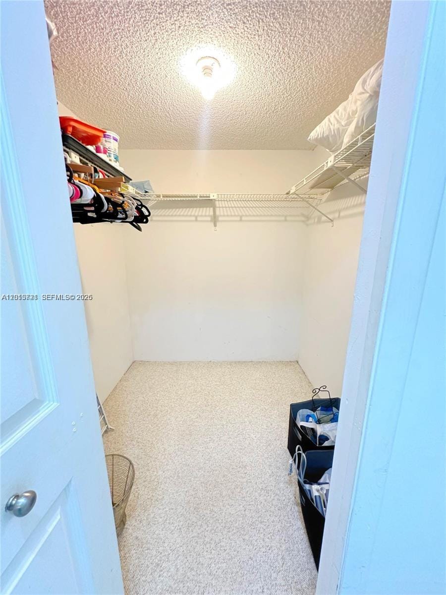 240 Lakeview Drive 212 — photo 7