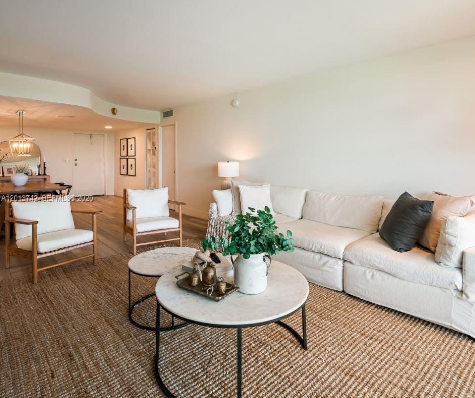 210 Sea View Drive 501 — photo 3