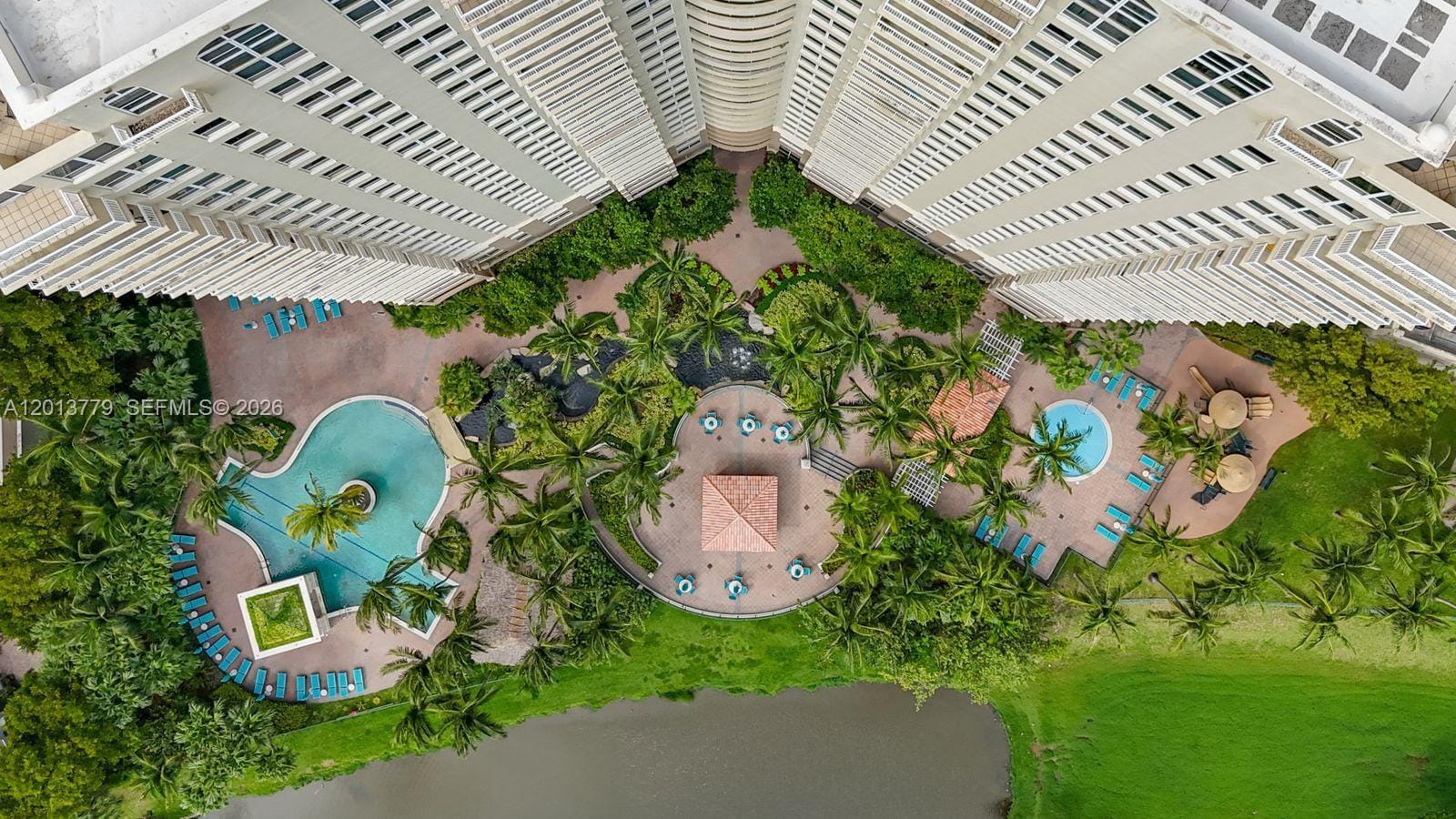 19501 W Country Club Drive 2415, Aventura, FL 33180 photo 28