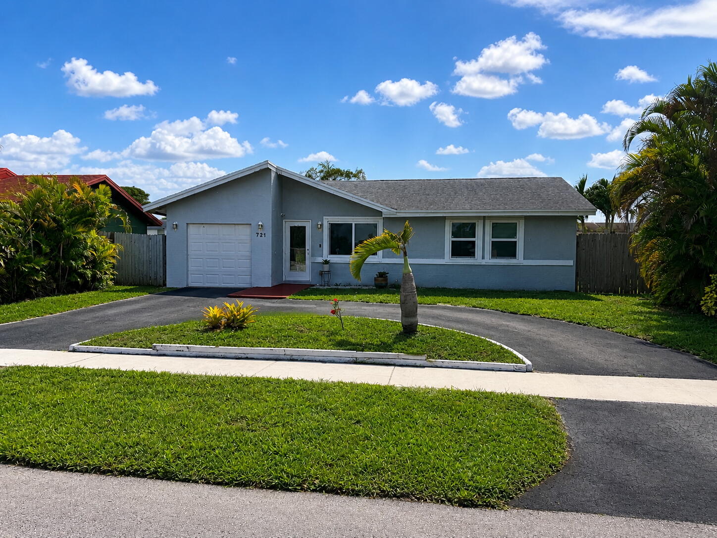 721 SW 79th Avenue, North Lauderdale, FL 33068, North Lauderdale