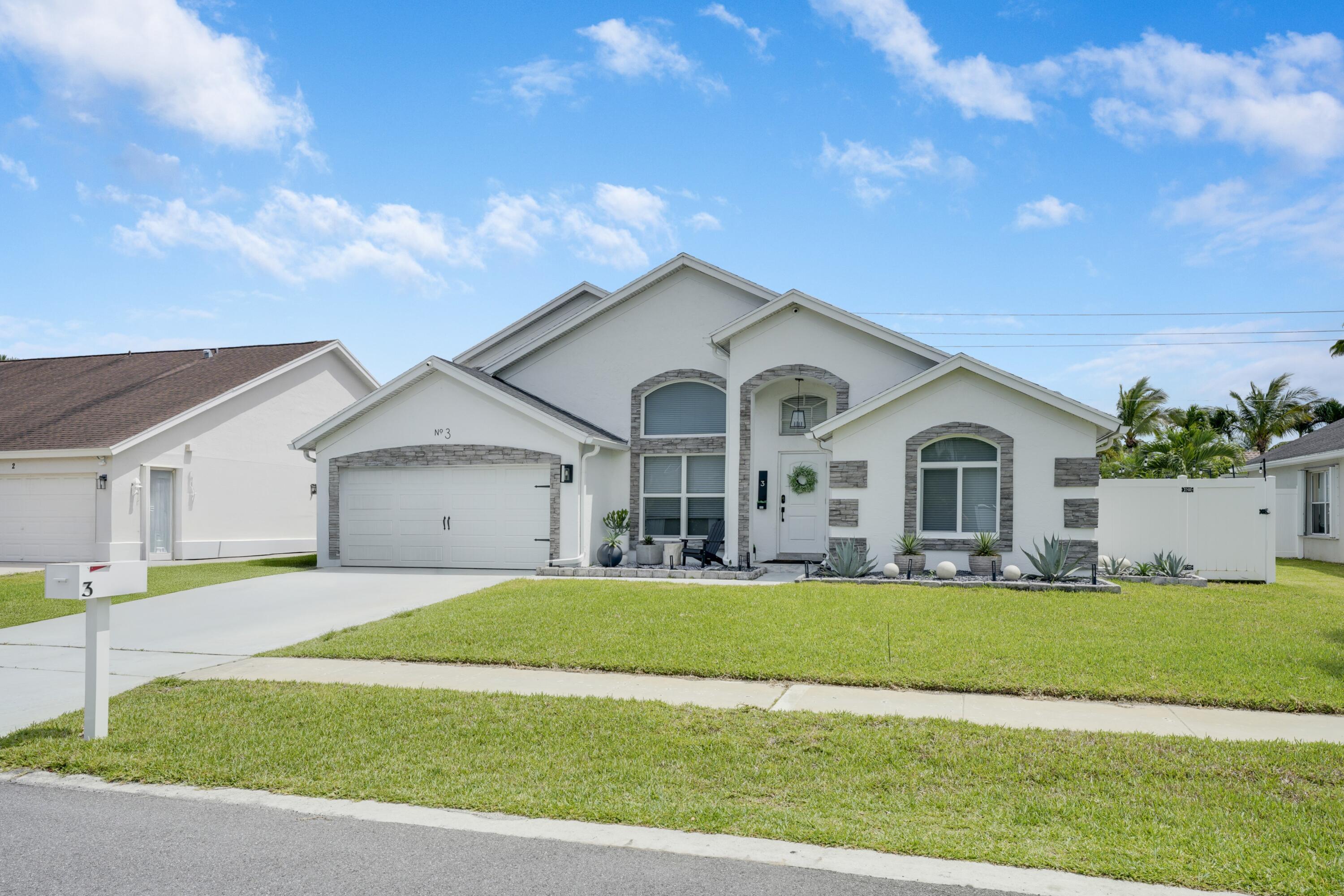3 Meadows Park Lane, Boynton Beach, FL 33436, Boynton Beach