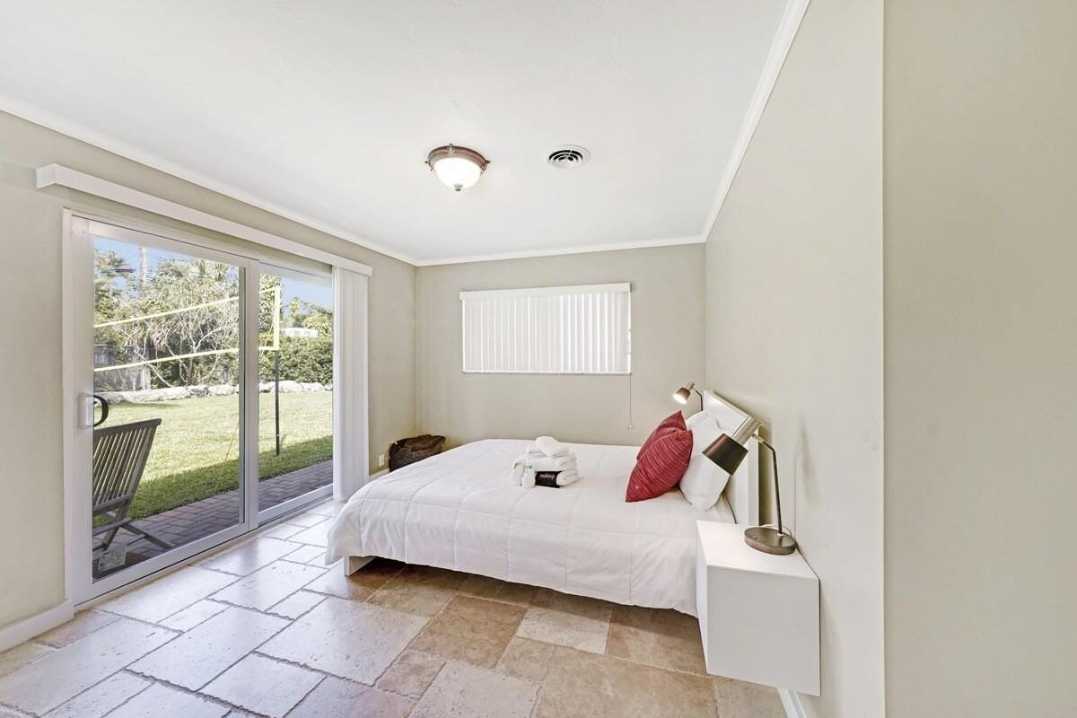 332 NW 26th Court, Wilton Manors, FL 33311 photo 19