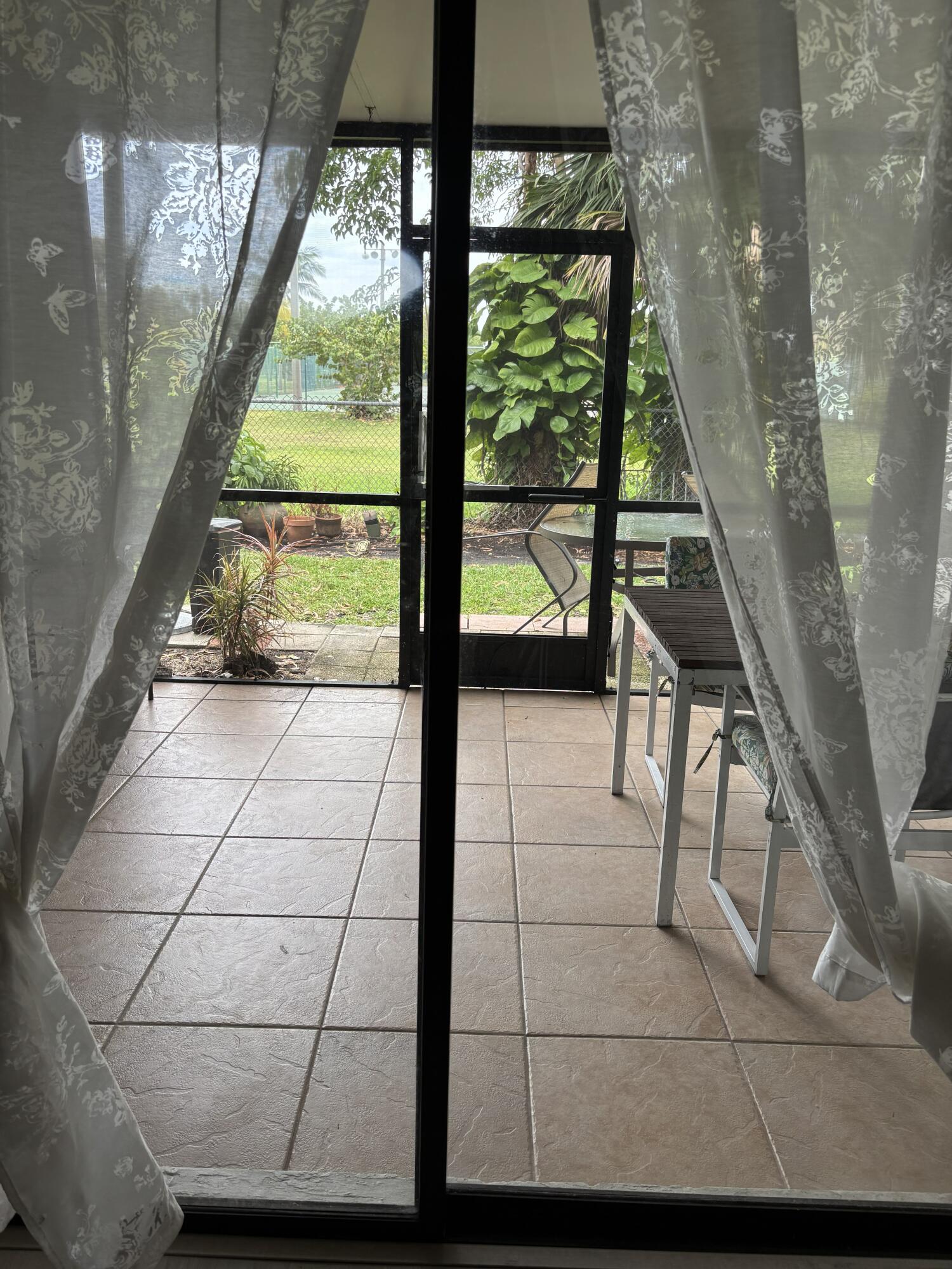 2153 N 14th Avenue 2153, Hollywood, FL 33020, Hollywood