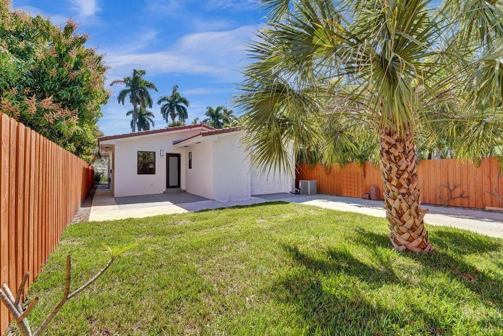 1545 Harrison Street, Hollywood, FL 33020 photo 17