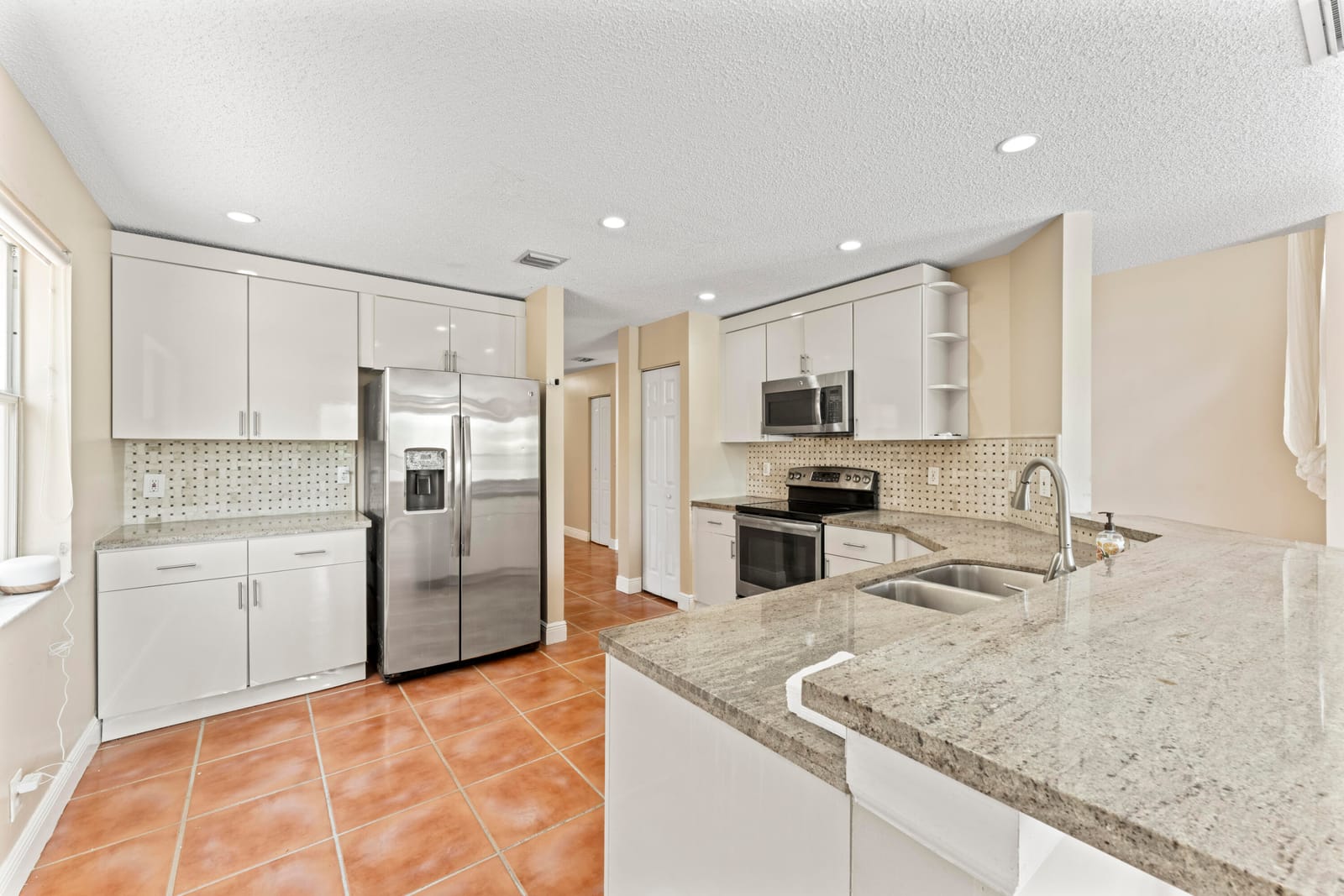 2103 SW 173rd Avenue, Miramar, FL 33029 photo 6