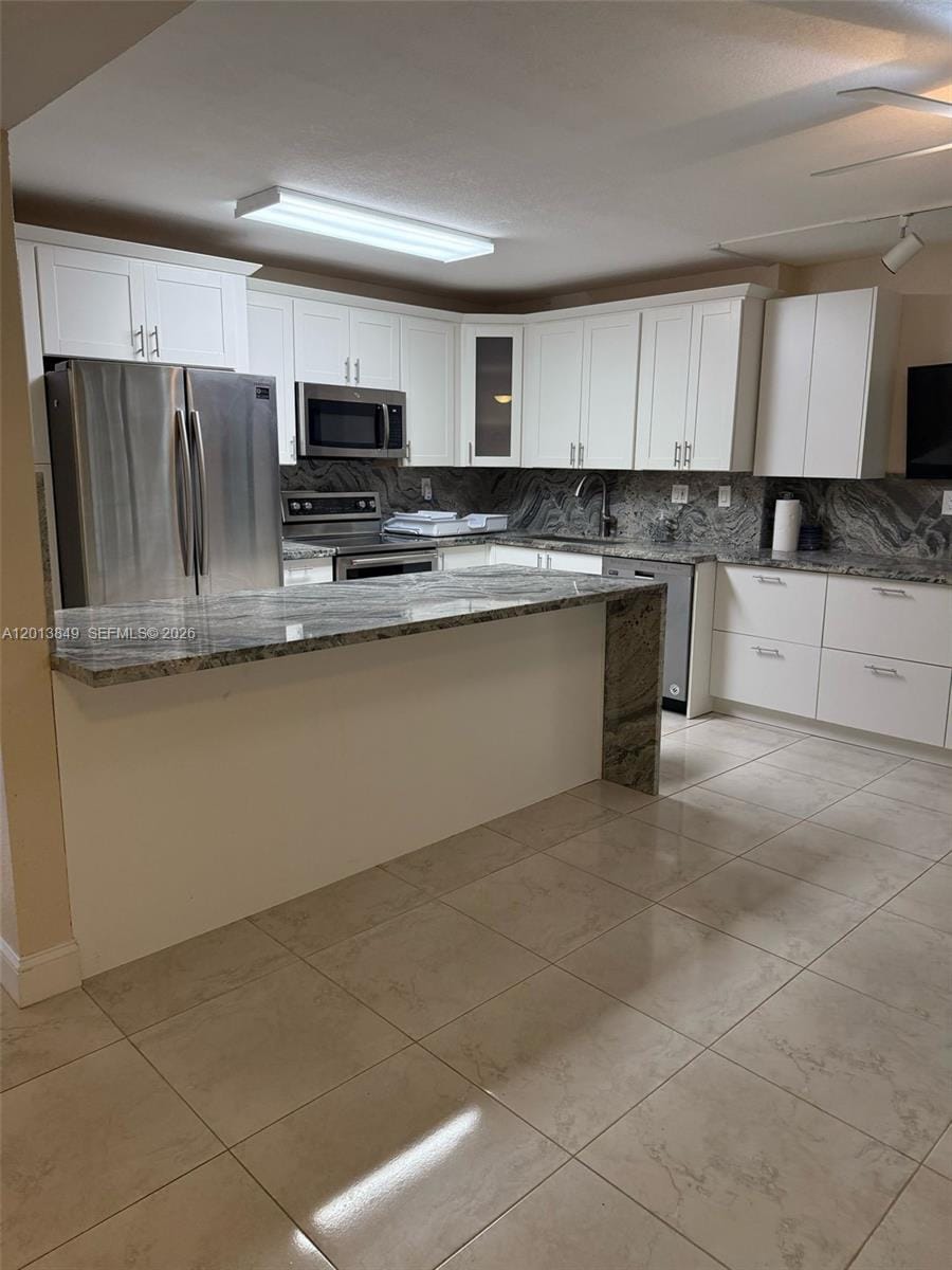 20381 NE 30th Avenue 1187, Aventura, FL 33180 photo 2