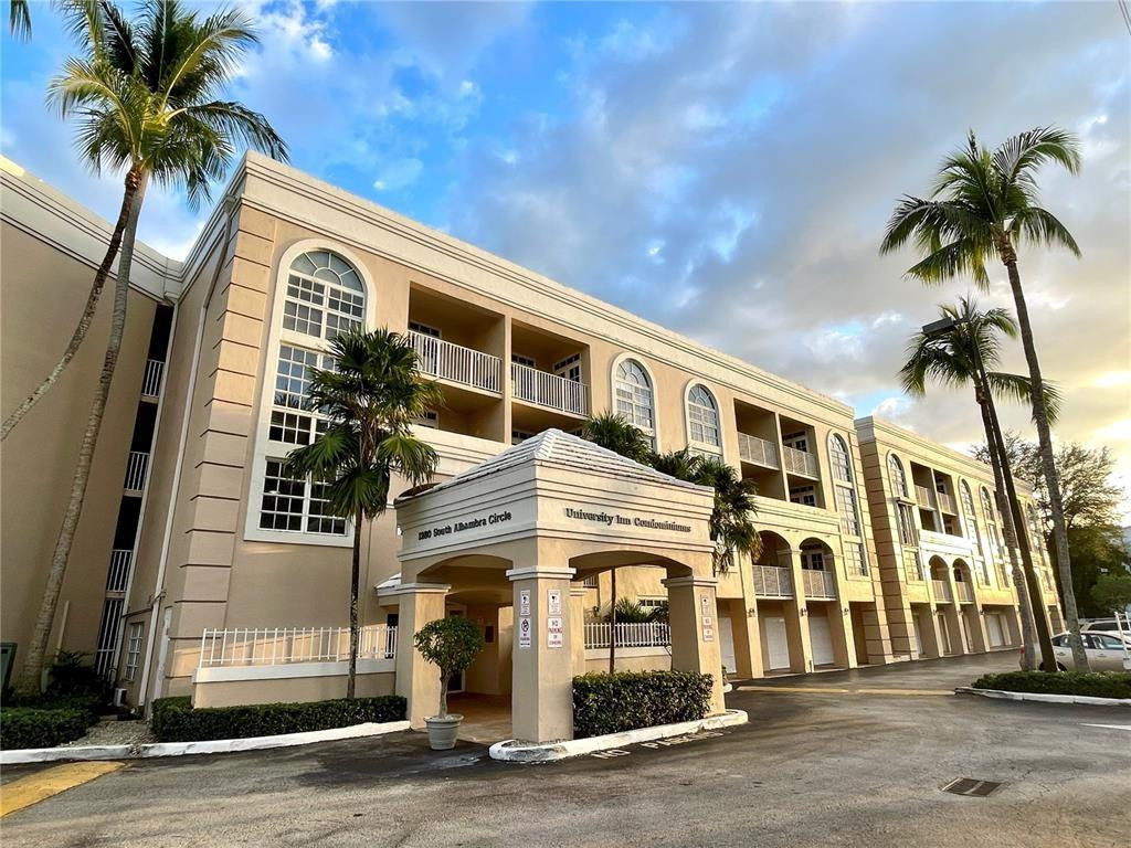 1280 S Alhambra Circle 1105, Coral Gables, FL 33146, Coral Gables