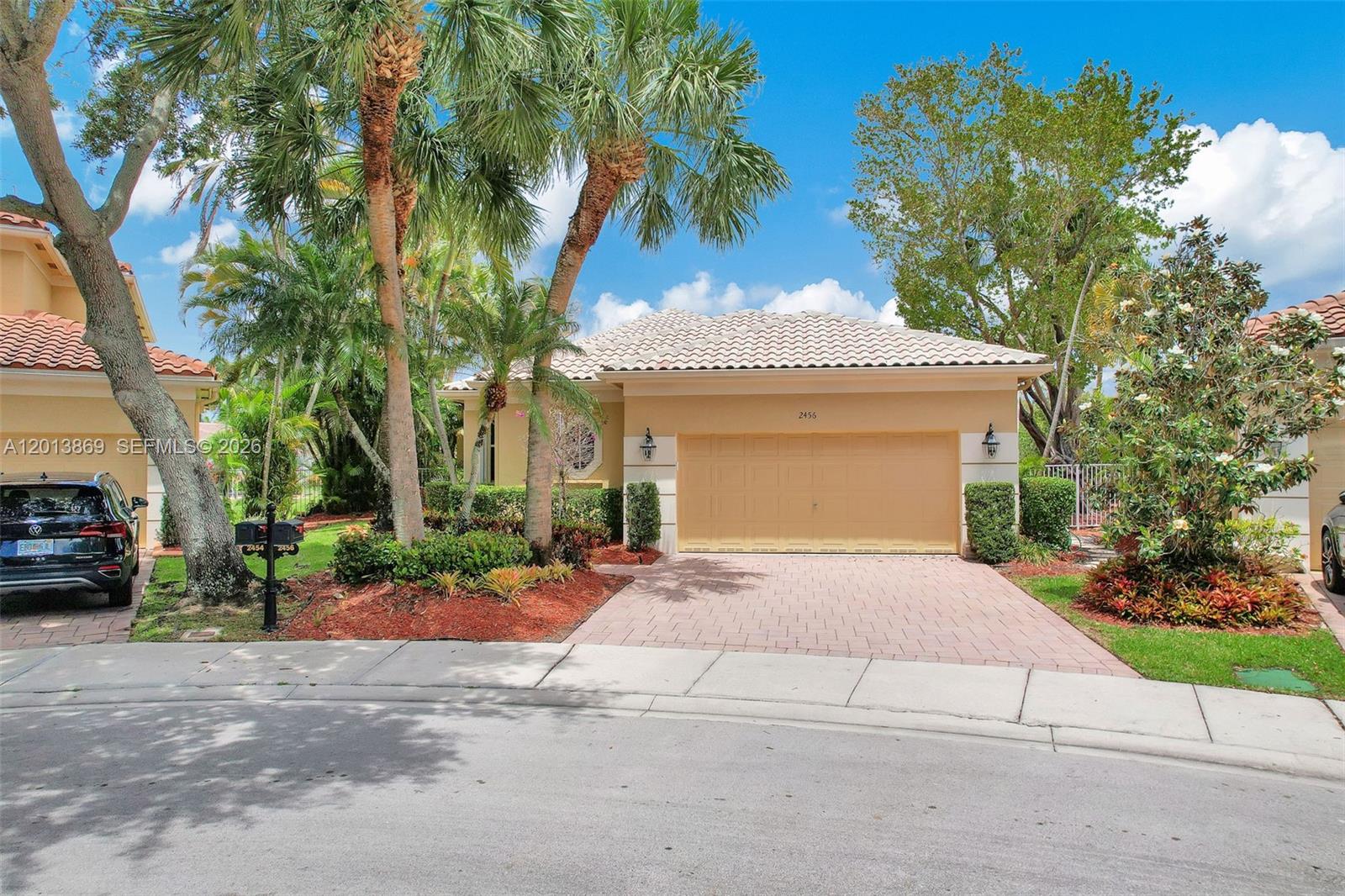 2456 Bay Isle Court, Weston, FL 33327, Weston