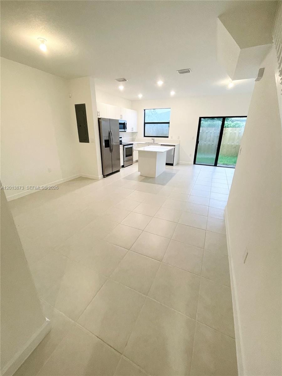 929 NE 211th Street — photo 7