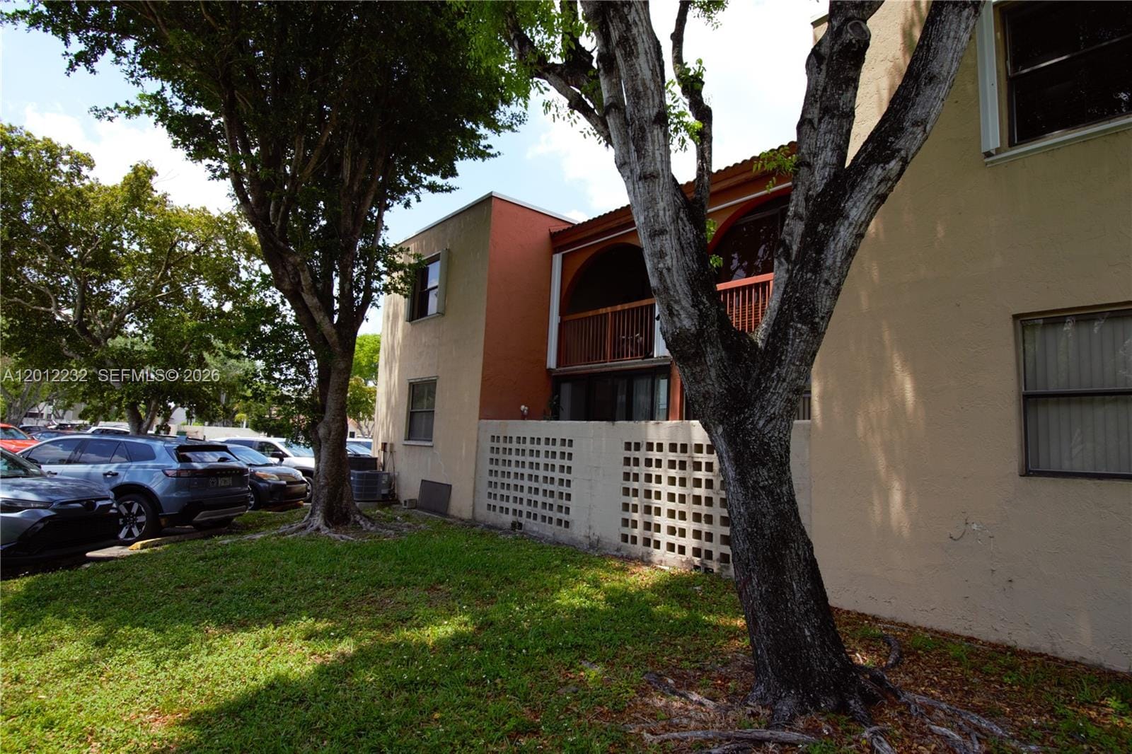 10241 NW 9th St Circle 112-5 — photo 3