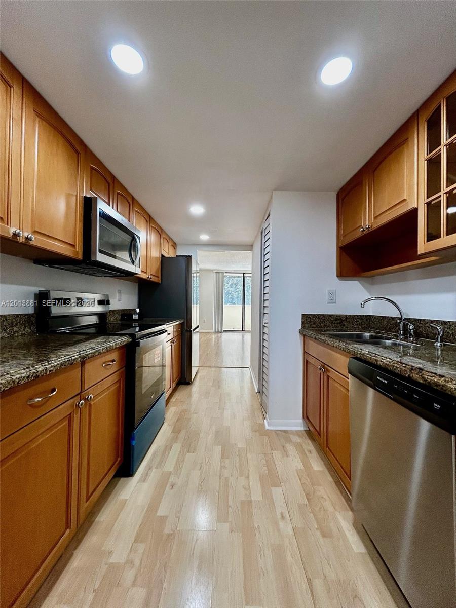 7451 NW 16th Street 304, Plantation, FL 33313, Plantation