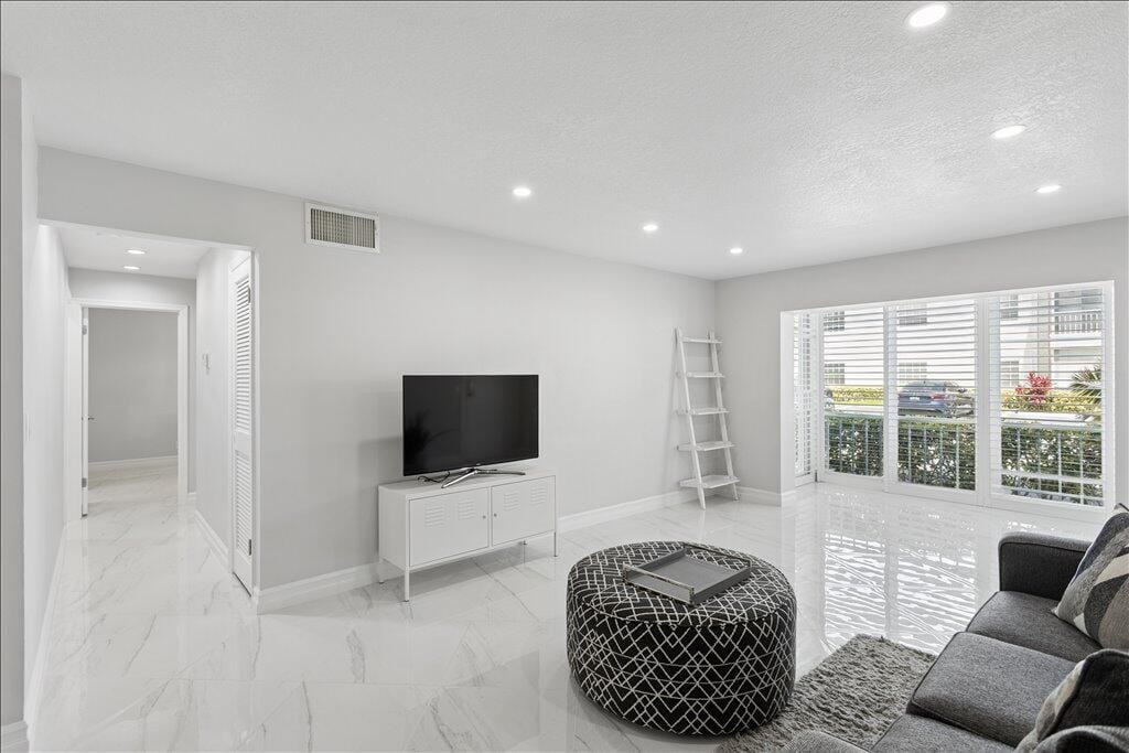 6379 Bay Club Drive 2, Fort Lauderdale, FL 33308 photo 9