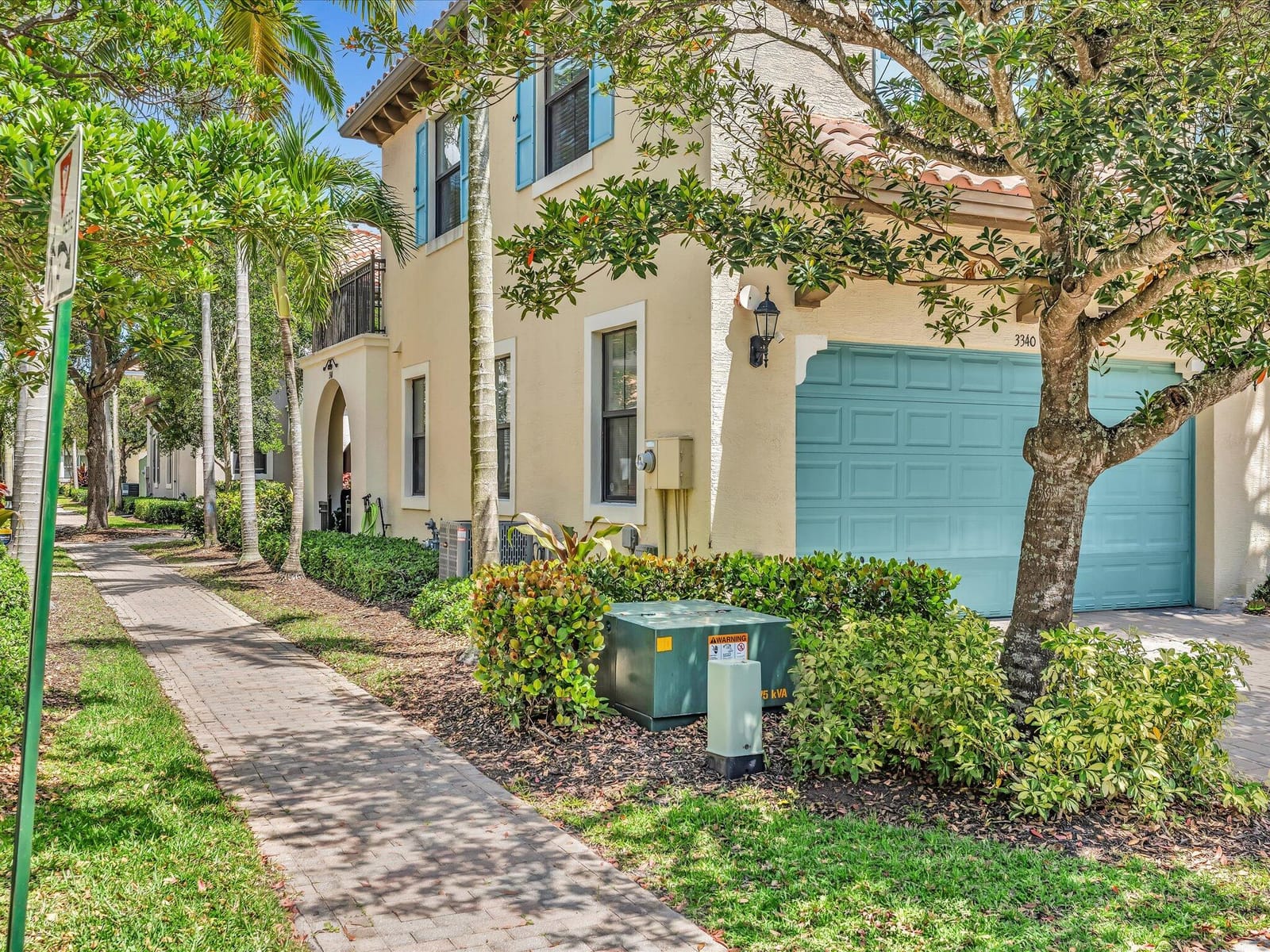 3340 NW 125th Lane, Sunrise, FL 33323 photo 2