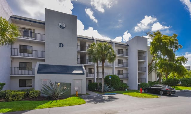 1605 Us-1 D305, Jupiter, FL 33477