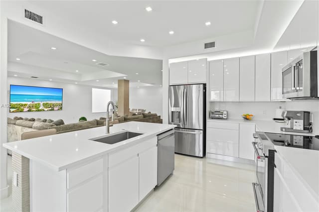 3188 NE 211th Terrace, Aventura, FL 33180