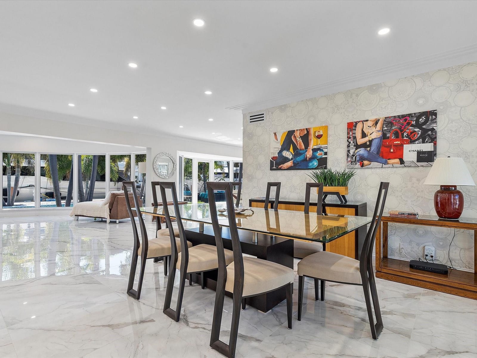 207 Royal Palm Drive — photo 11