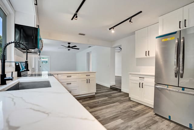 627 W Ilex Drive, sold in Kelsey City, Lake Park, FL