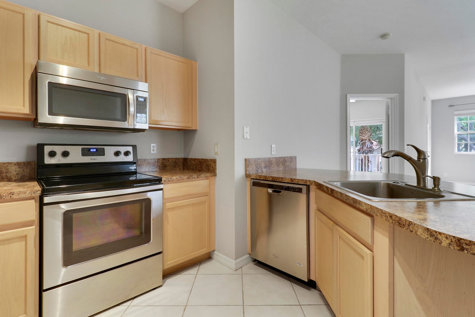 104 Lighthouse Circle H-2 — photo 9