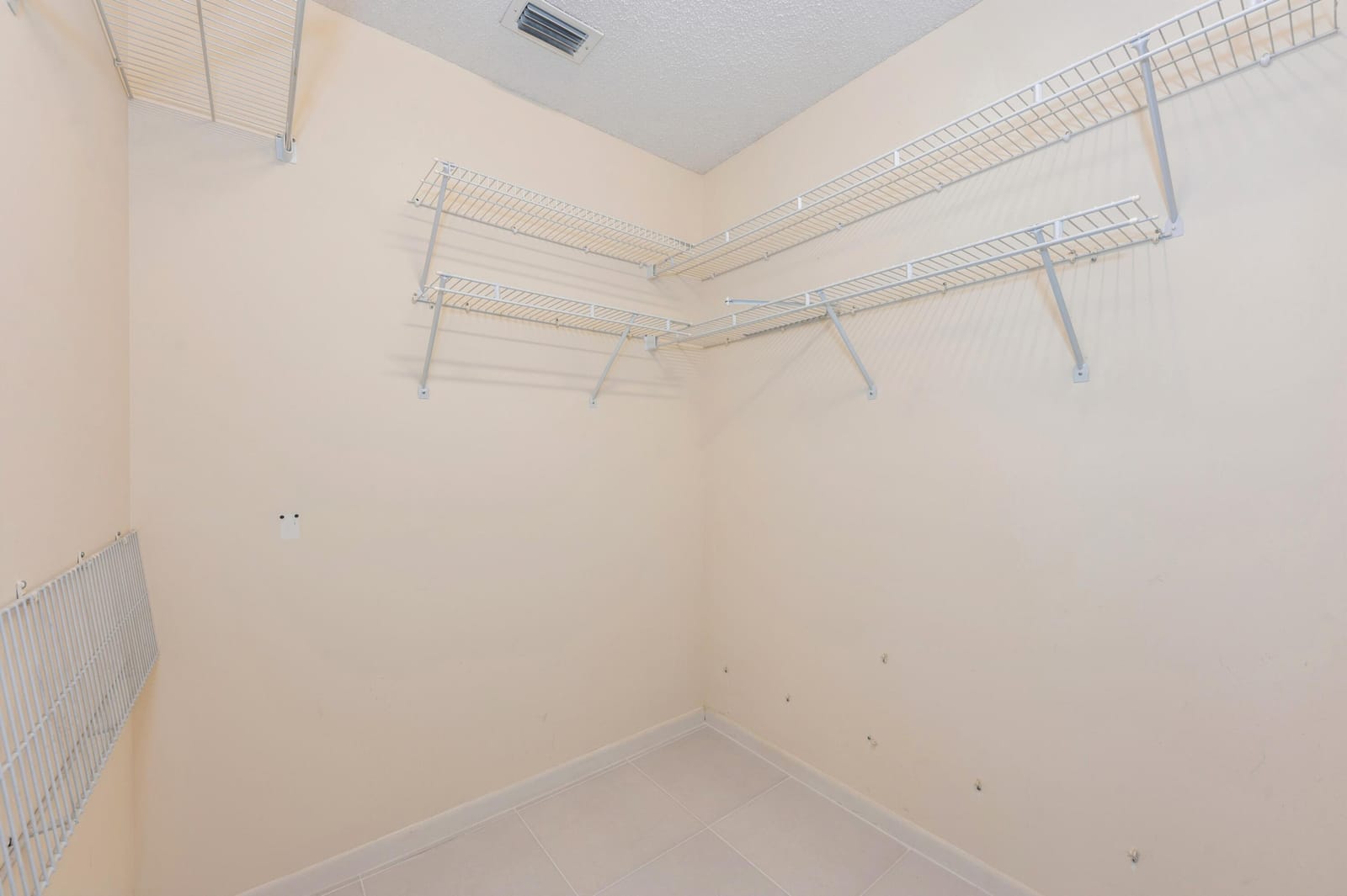 10439 S Circle Lake Drive 201, Boynton Beach, FL 33437 photo 15