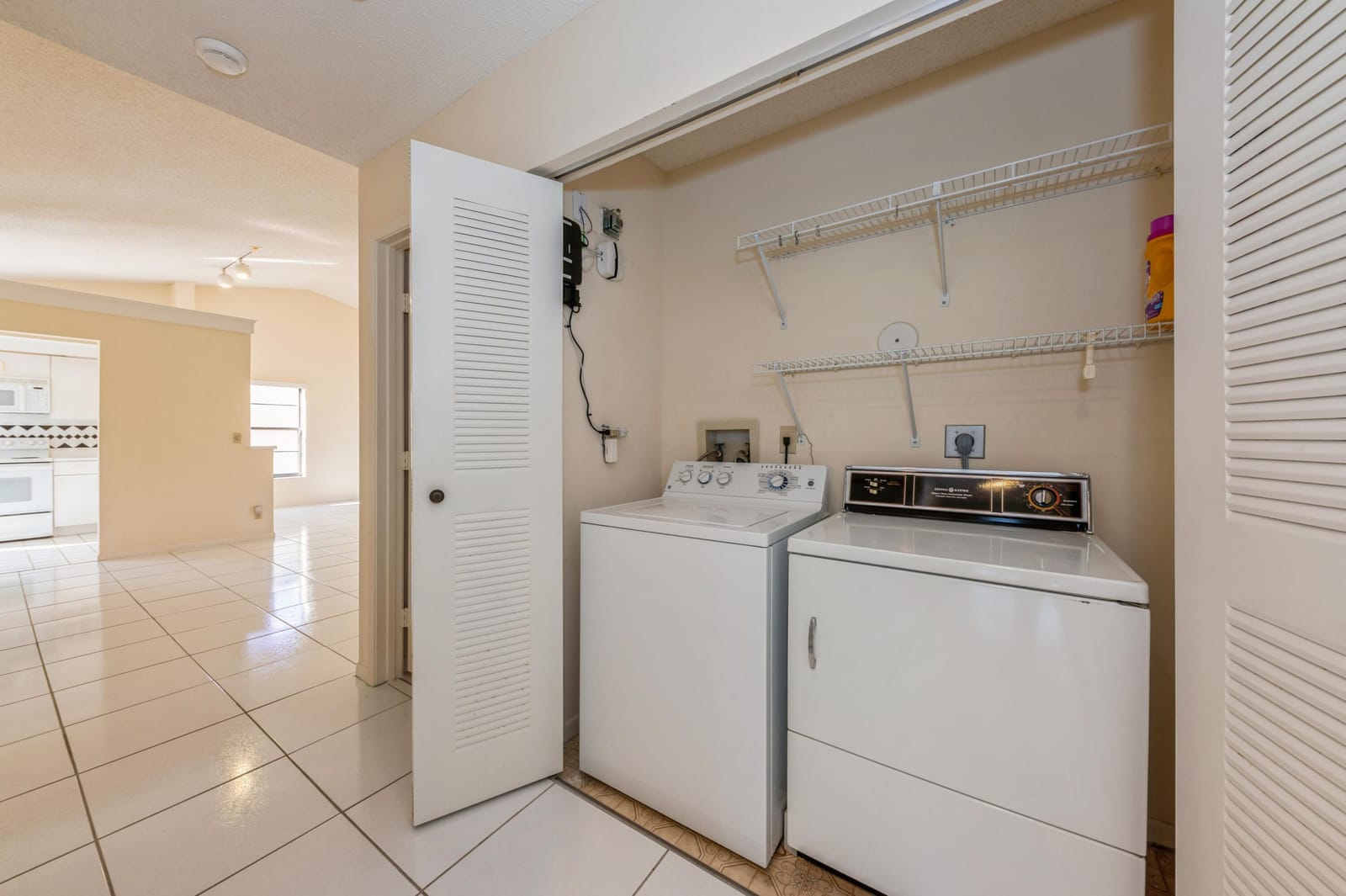 10439 S Circle Lake Drive 201, Boynton Beach, FL 33437 photo 19