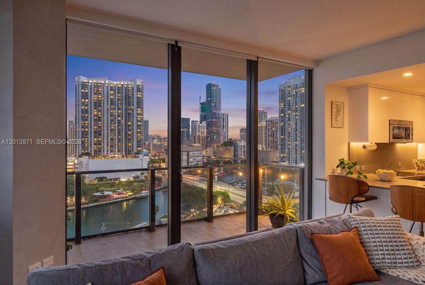 88 SW 7th Street 1012, Miami, FL 33130, Miami