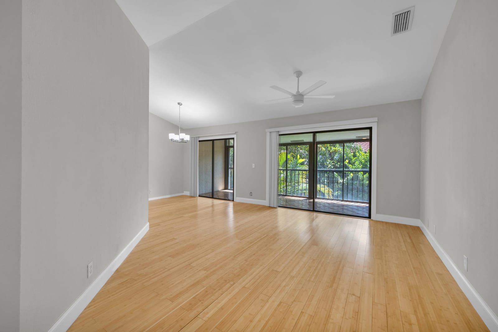 25 Lexington Lane W F, Palm Beach Gardens, FL 33418 photo 7