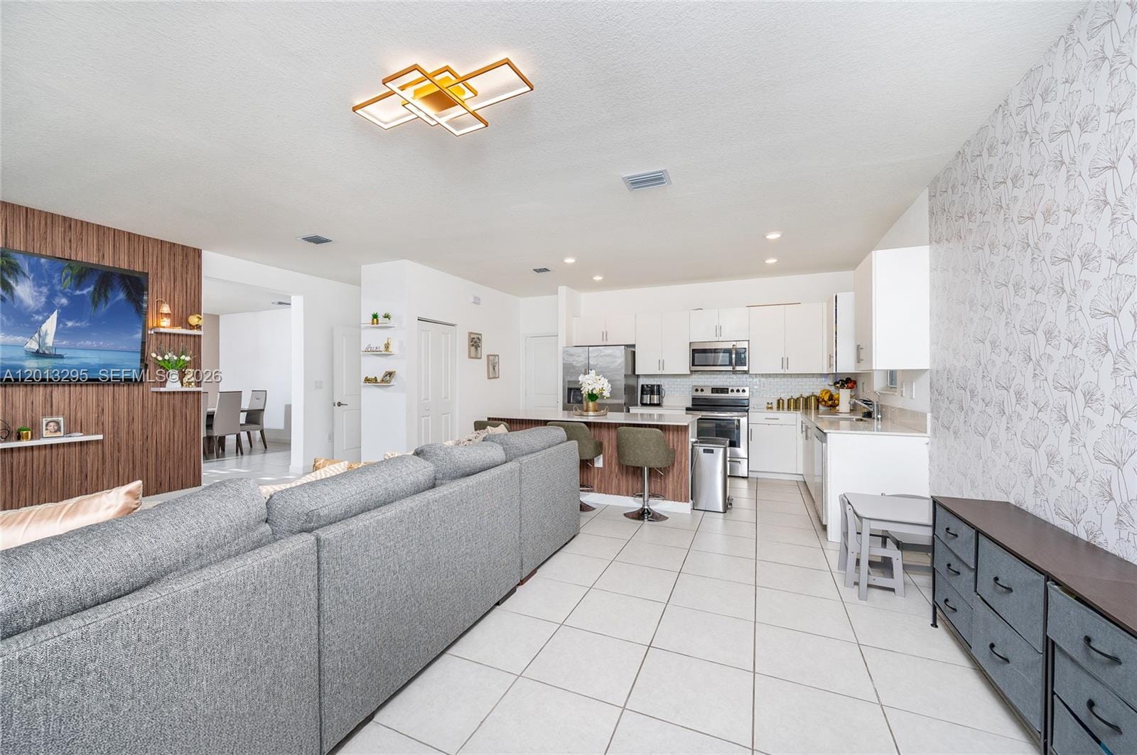 21325 SW 127th Court — photo 8