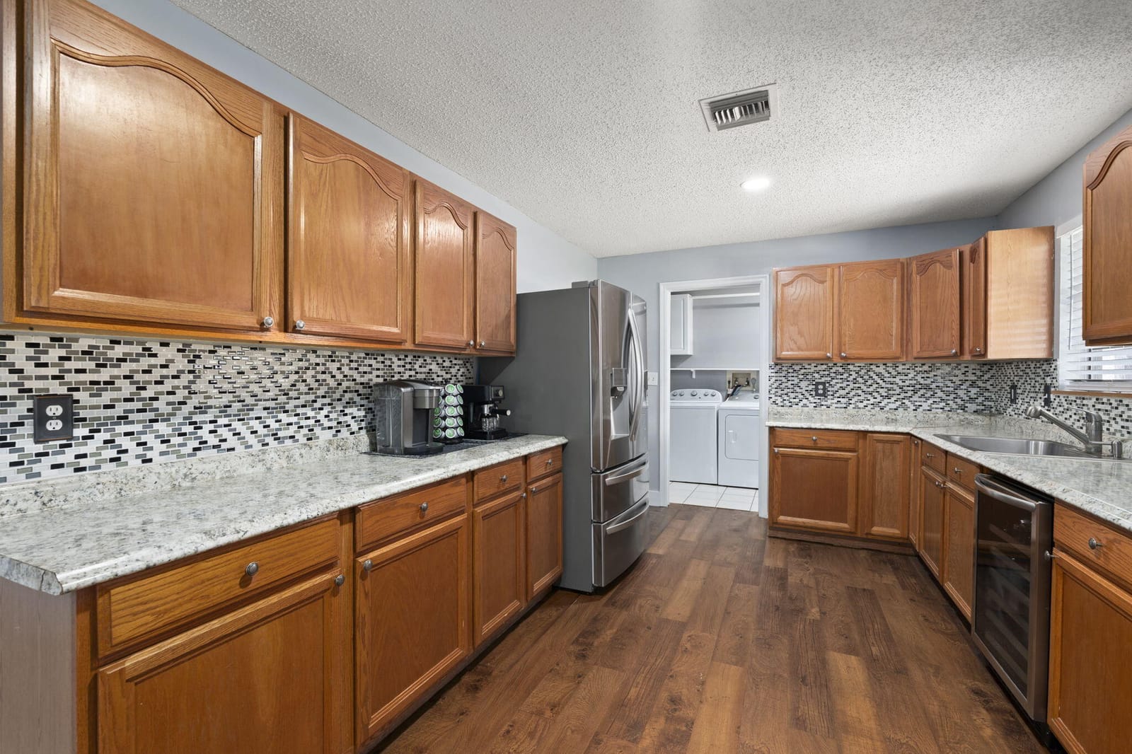 210 Deerwood Lane — photo 12