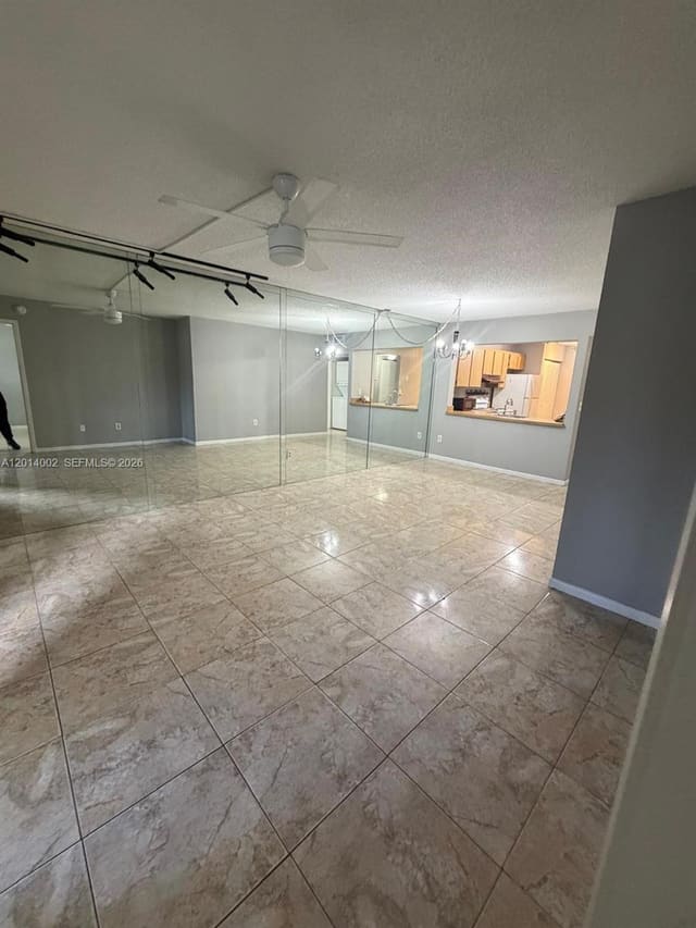 20825 NE 8th Court 103-19, Miami, FL 33179