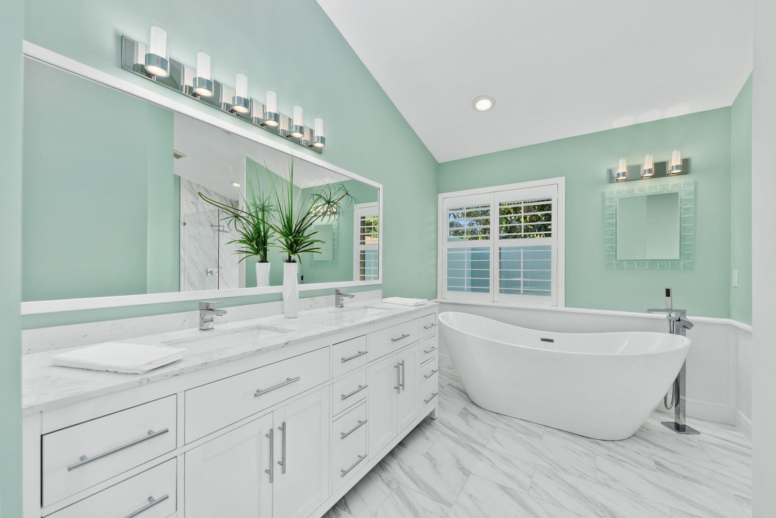 490 Mars Way, Juno Beach, FL 33408 photo 13