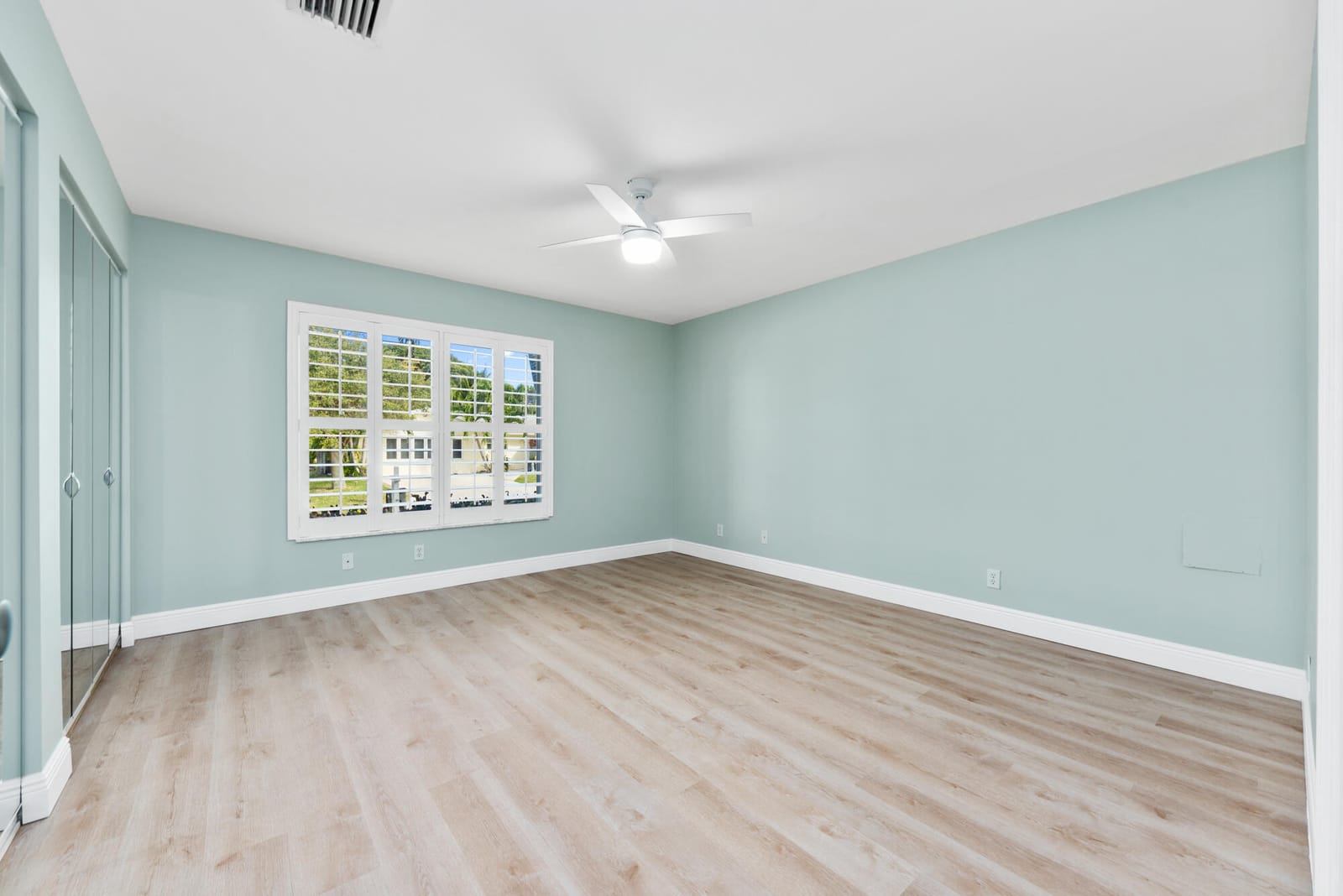 490 Mars Way, Juno Beach, FL 33408 photo 16
