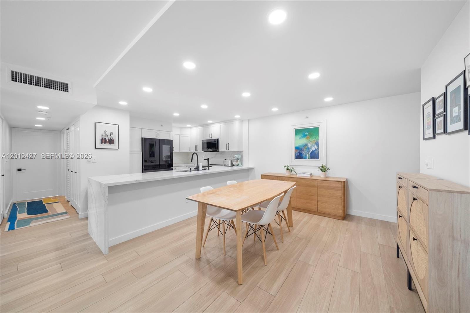 1621 Collins Avenue PH1002, Miami Beach, FL 33139 photo 2