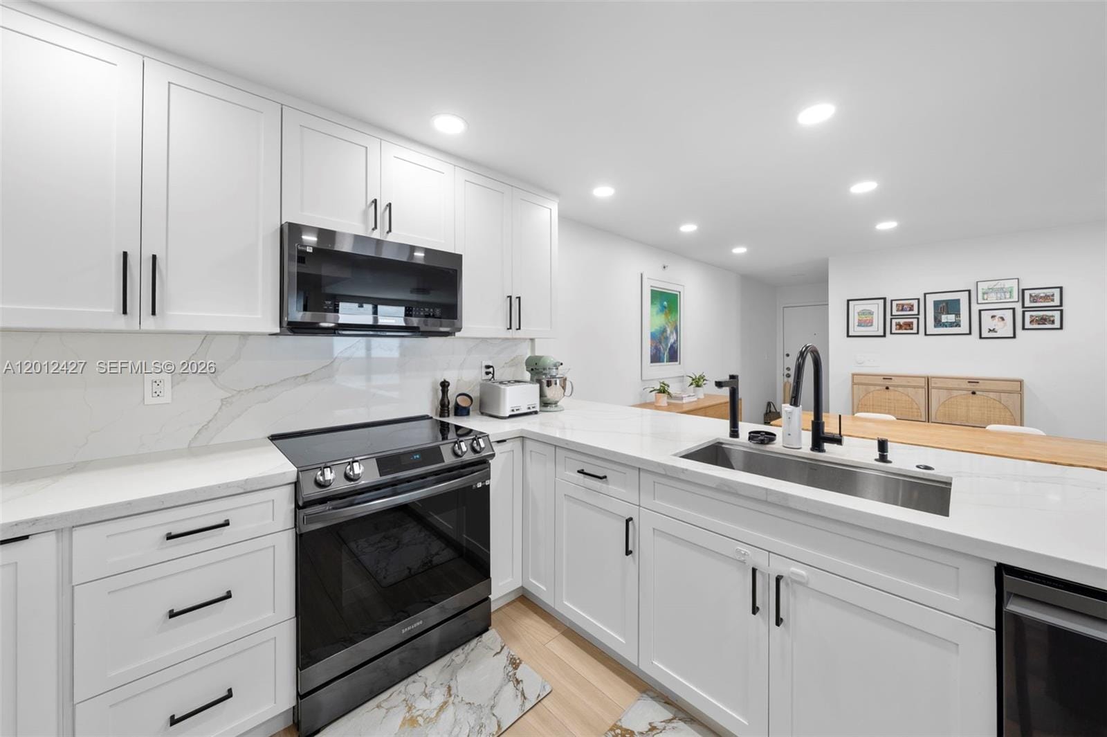 1621 Collins Avenue PH1002, Miami Beach, FL 33139 photo 6